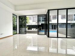 Sunrise Avenue (D28), Terrace #481993971